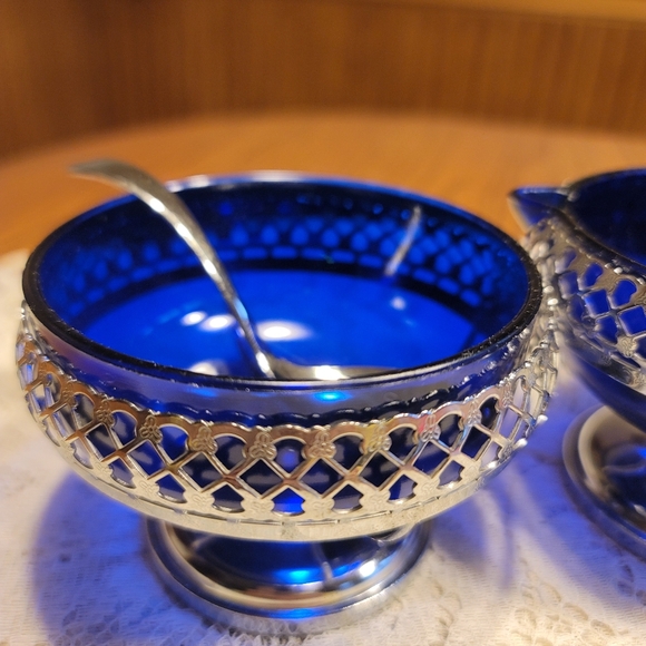 VTG Cobalt Blue Chromium Plated Sugar & Creamer with Glass Insert & Spoon - Picture 3 of 11